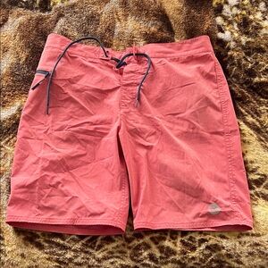 Vineyard Vines Coral Men’s Board Shorts